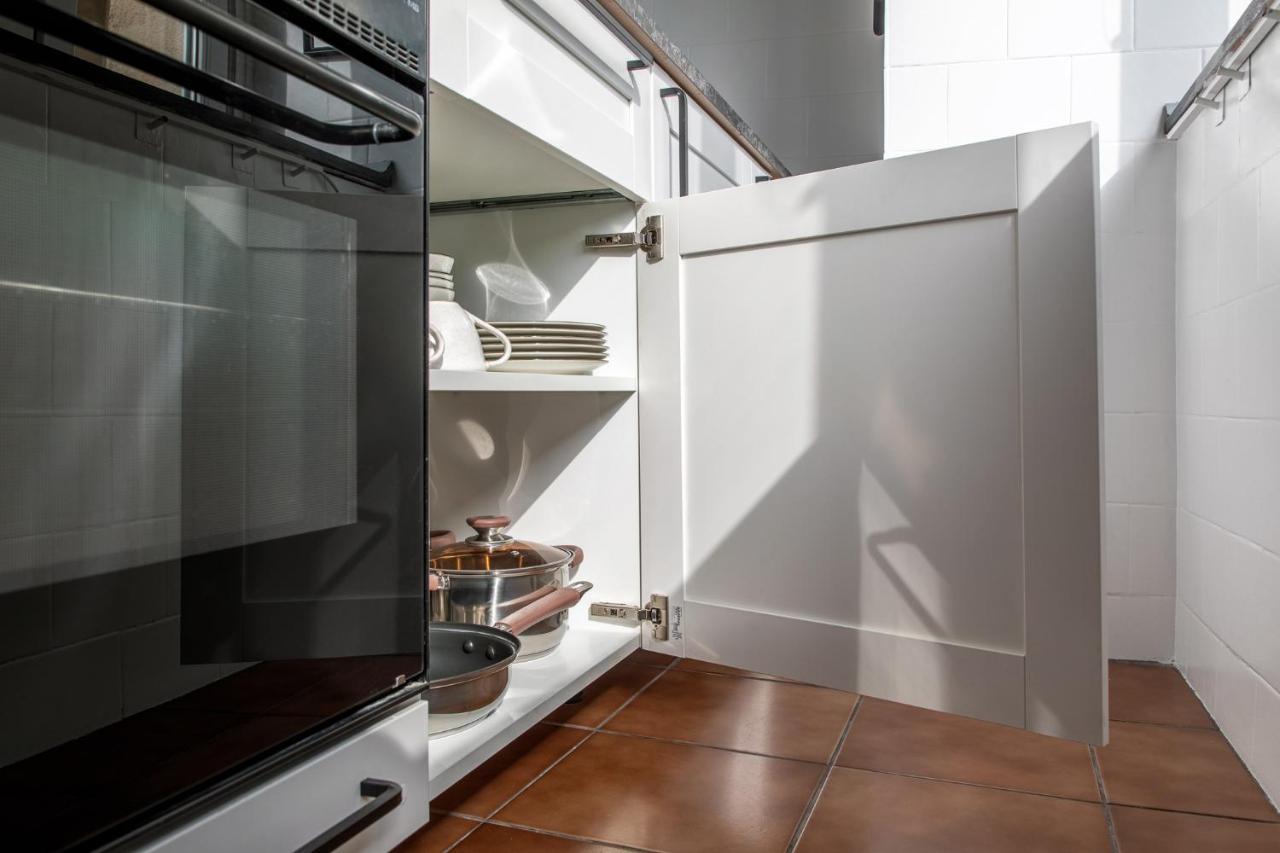 Villa Designer Flat For 4, Heart Of Bucharest, Kitchen Esterno foto